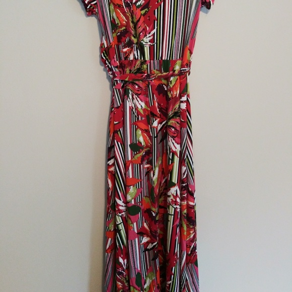 Ashley Stewart Dresses & Skirts - NWT Ashley Stewart multi colored print maxi dress